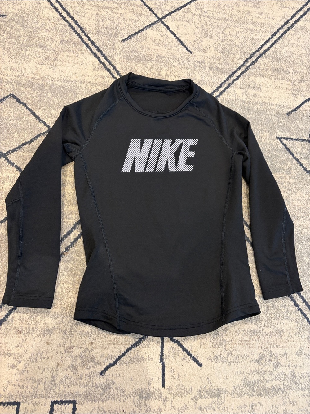 Nike Black Girls Long-Sleeve- Size small